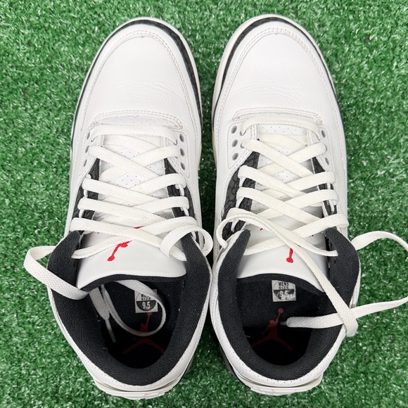 Air Jordan 3 Retro Cement Grey. Men’s size 9.5. Like new condition with OG Box - Picture 5 of 9